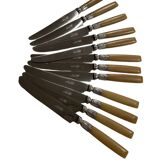 Bakelite handle knives from the 1950s