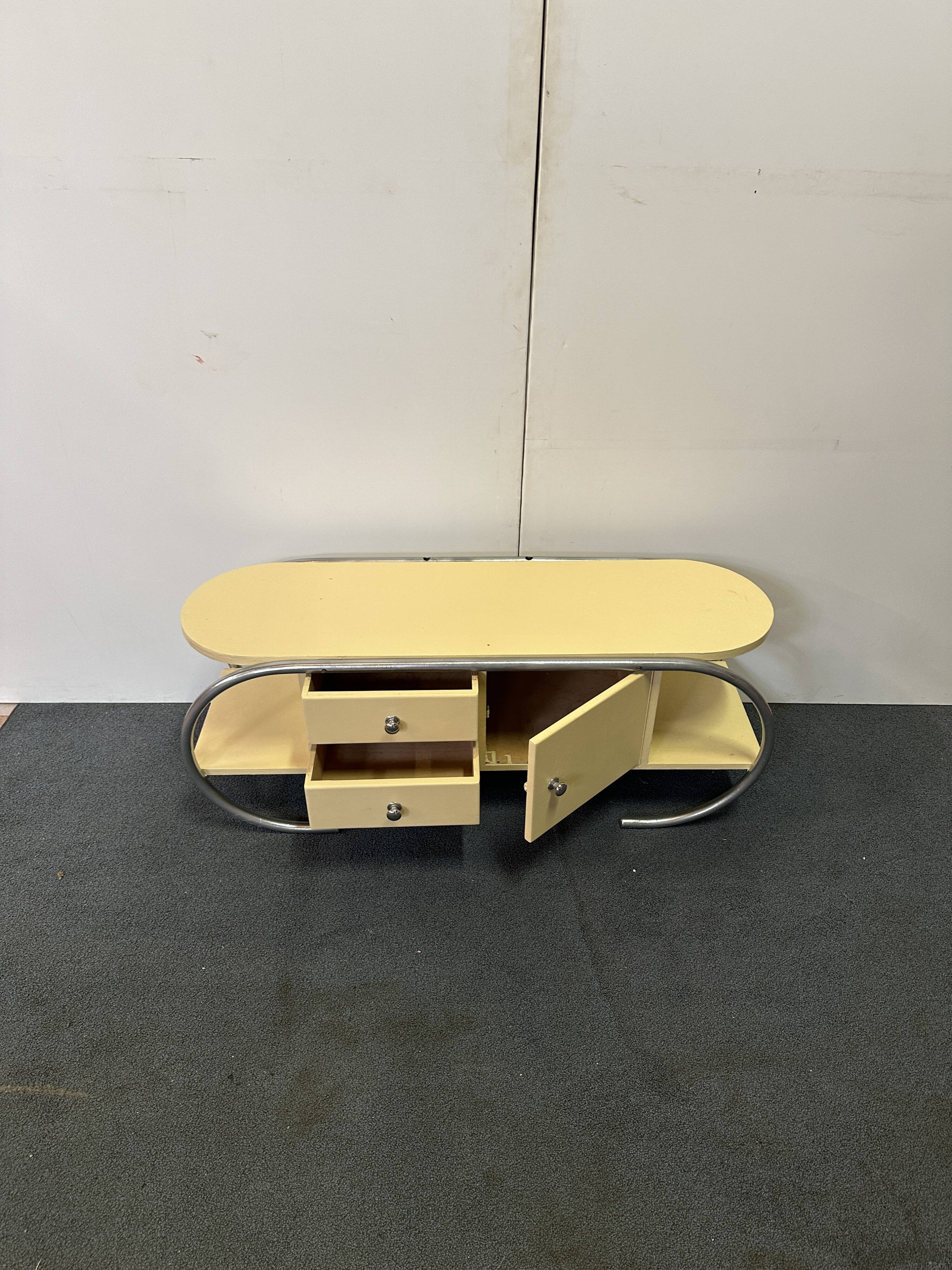 Bauhaus vanity makeup table 1930