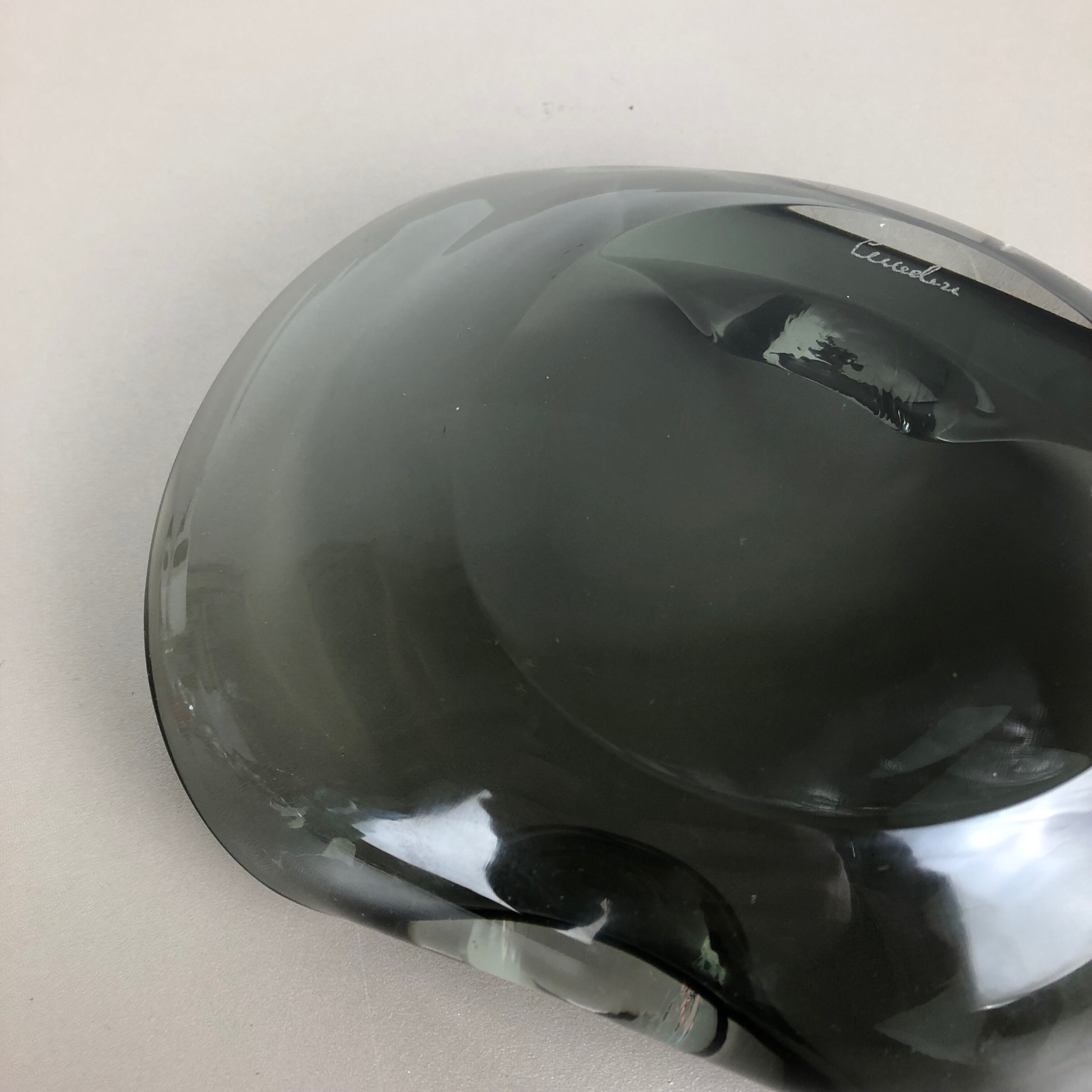 Murano glass shell bowl Antonio da Ros, Cenedese Italy 1960s No1