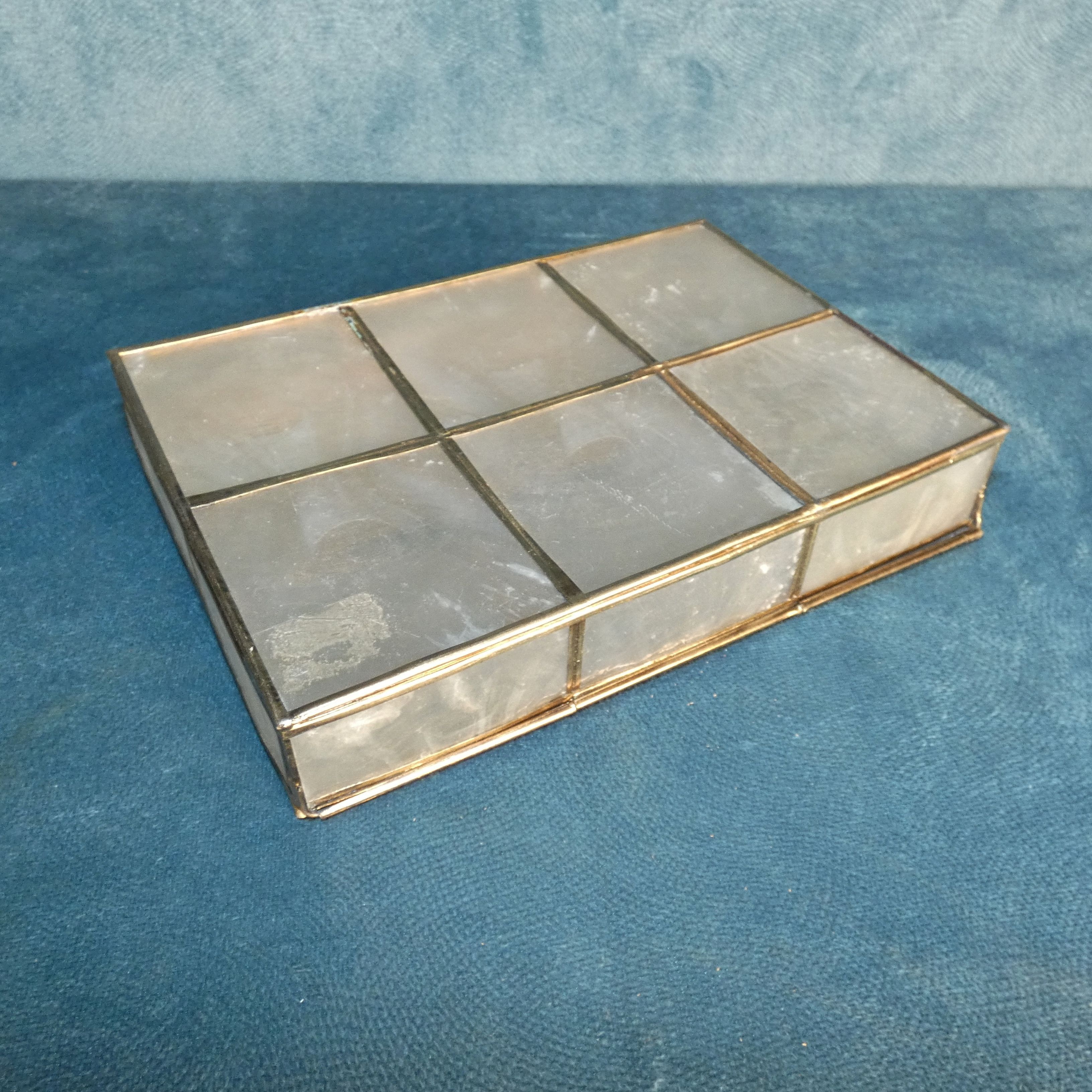 Vintage handkerchief box in philippine mother-of-pearl and circa brass 1970