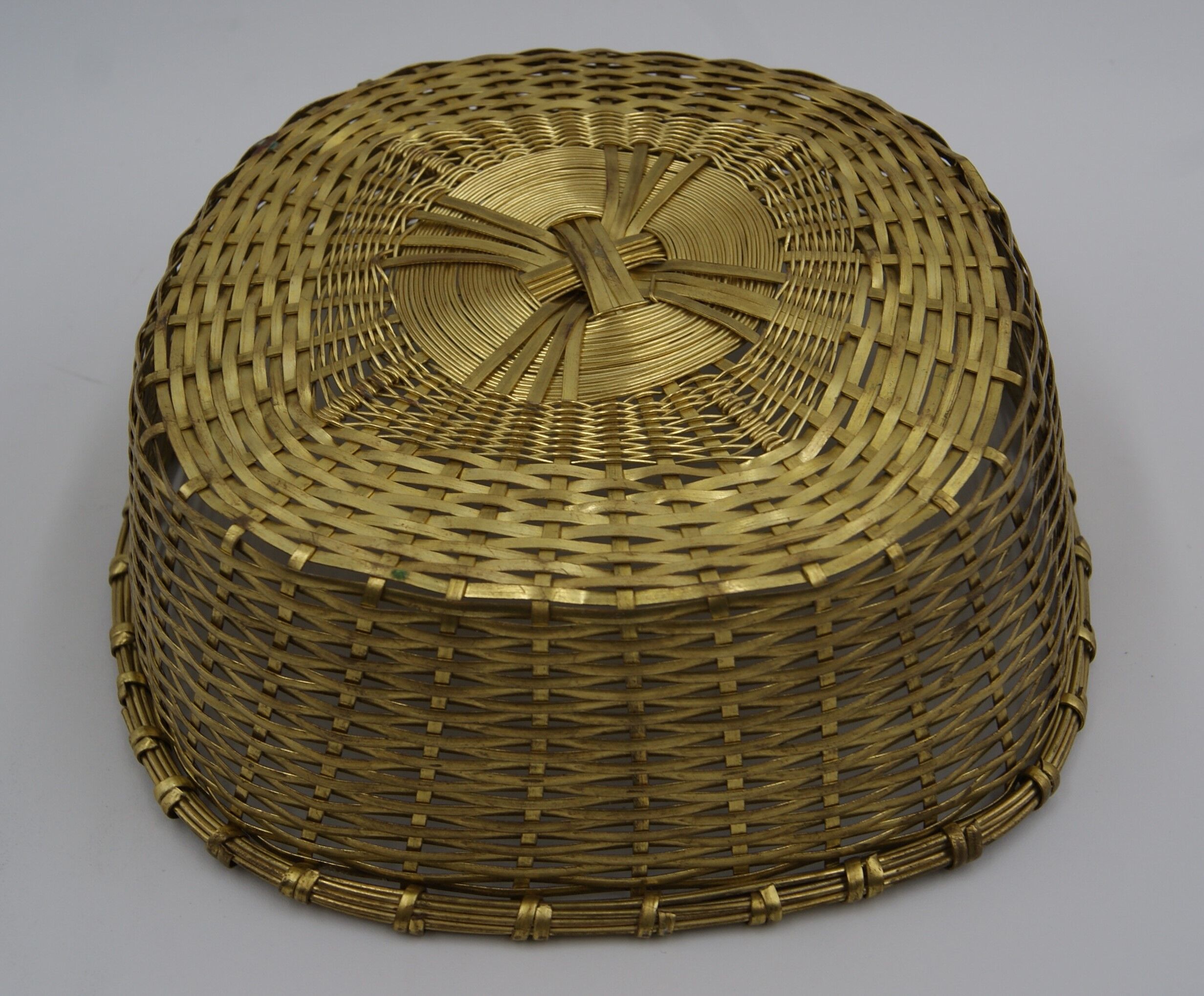 Square basket vintage metal wire