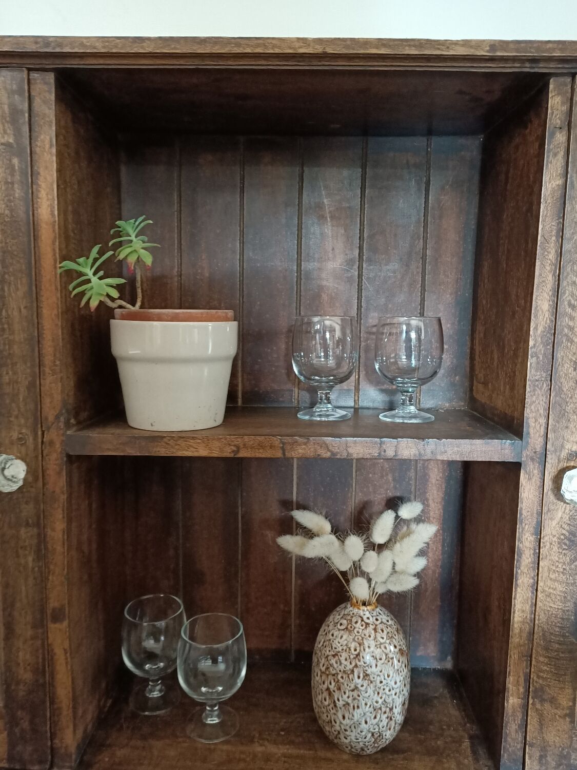 Patinated wall cabinet 2 doors