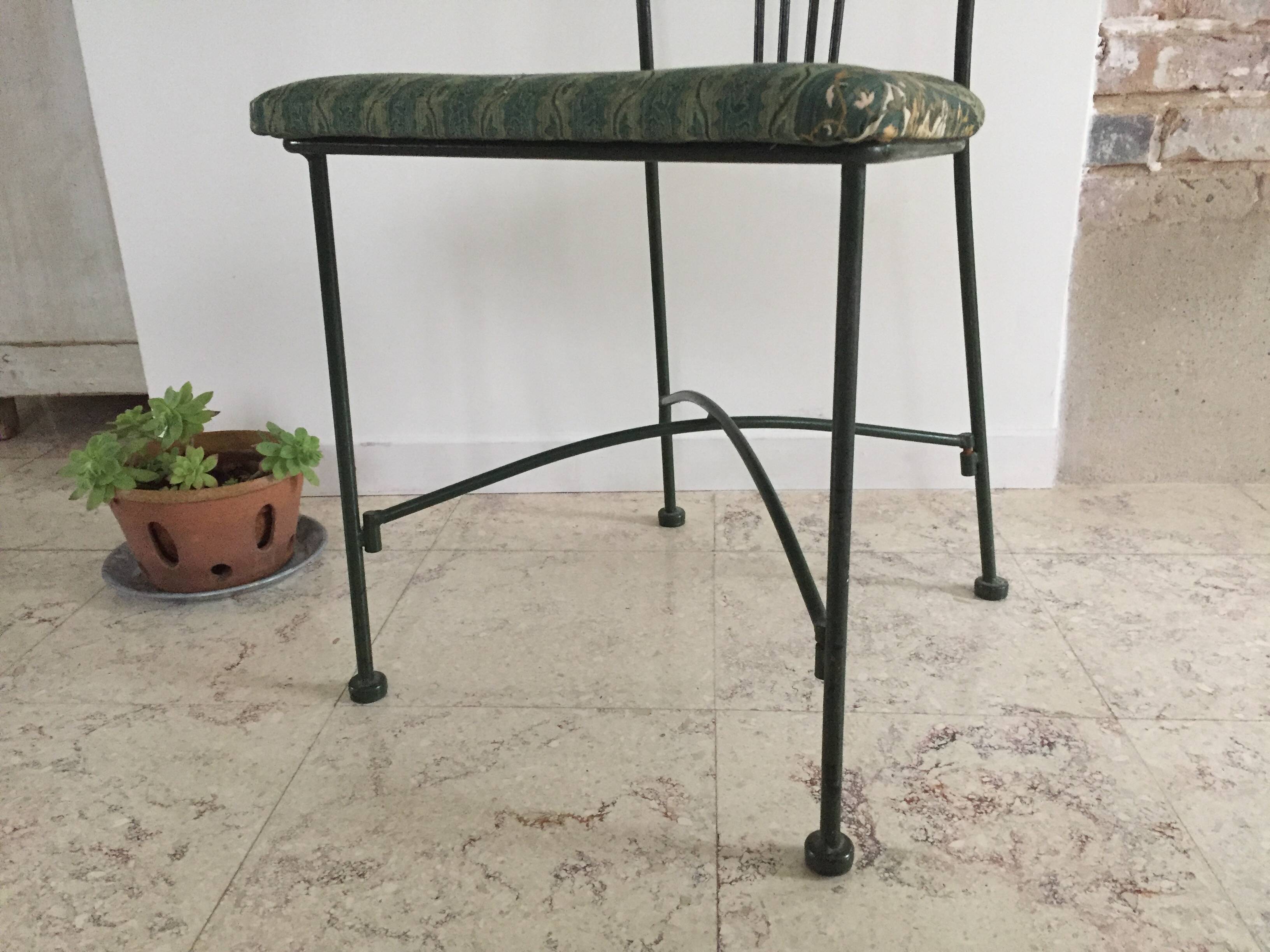 Chaise de jardin fonte d'acier vintage