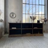 Double-sided counter with XL oak compartments