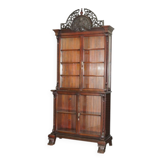 Victorian library in hand-carved hardwood