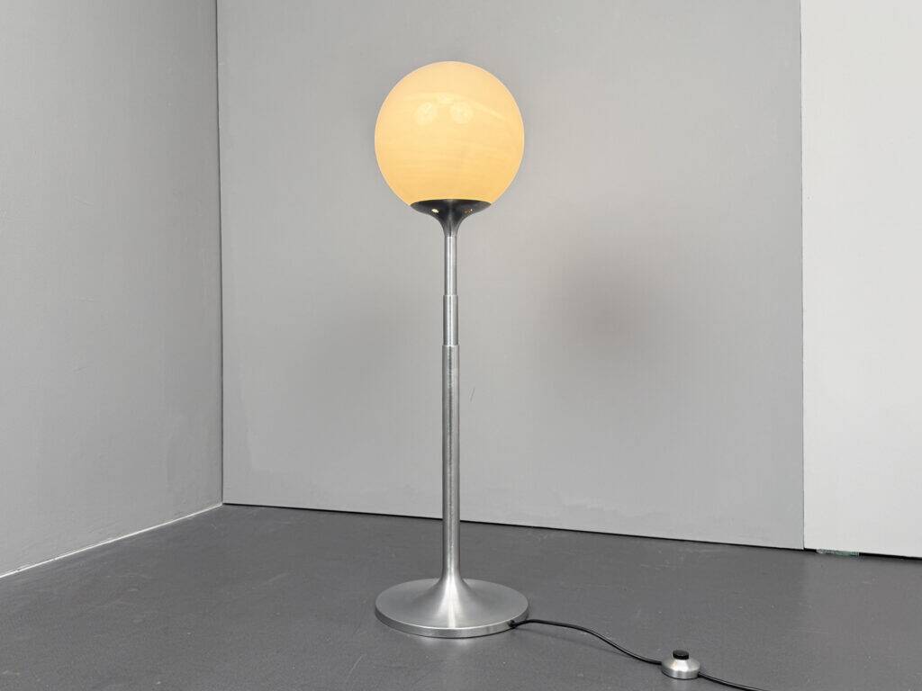 “Polluce” extendable floor lamp by Anna Fasolis & Enzo Mari for Artemide, 1960s