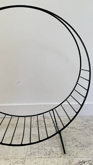 Magazine rack vintage log holder