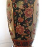 Porcelain table lamp Floral pattern