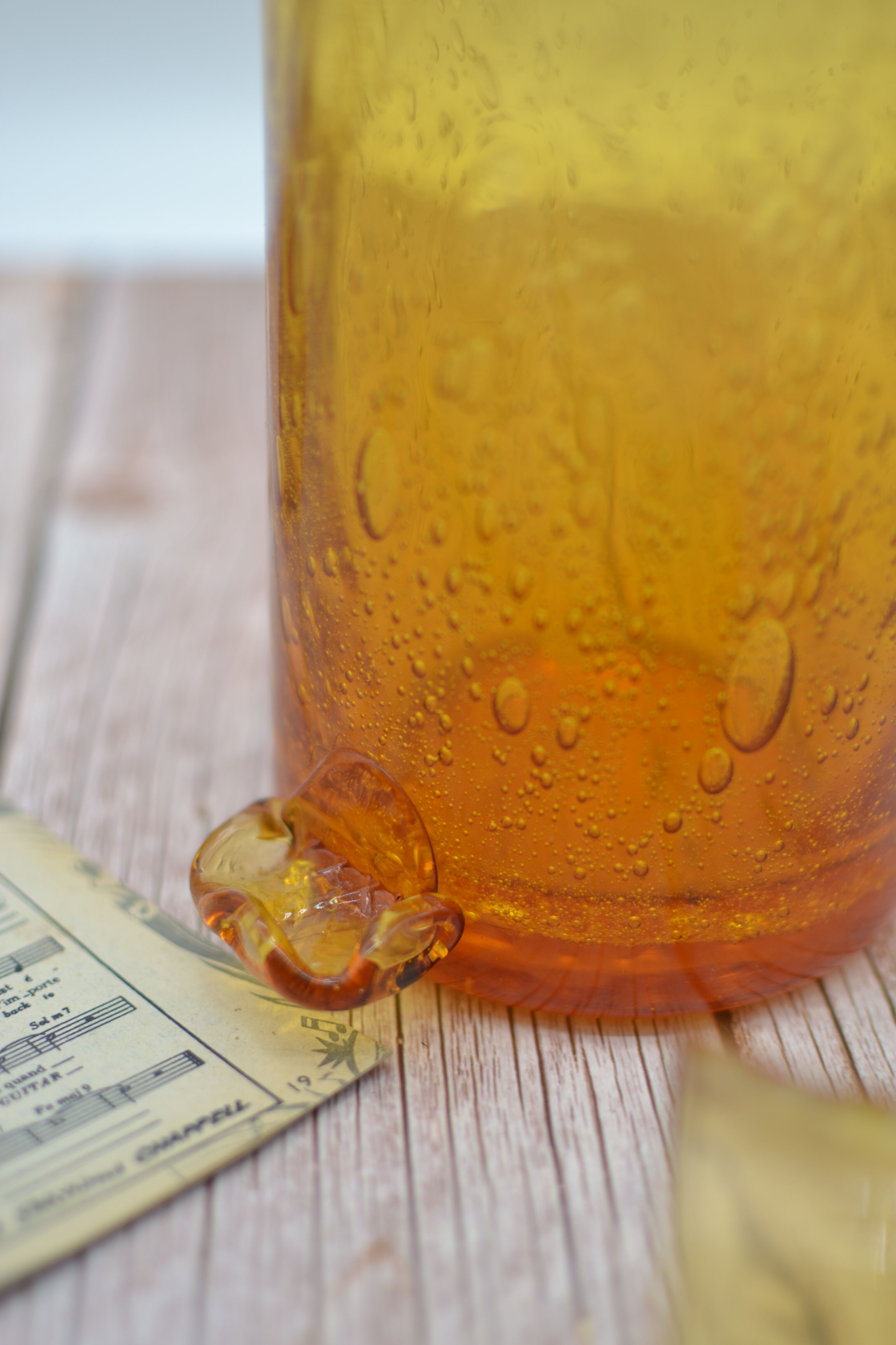 Champagne decanter/Champagne soup in blown glass