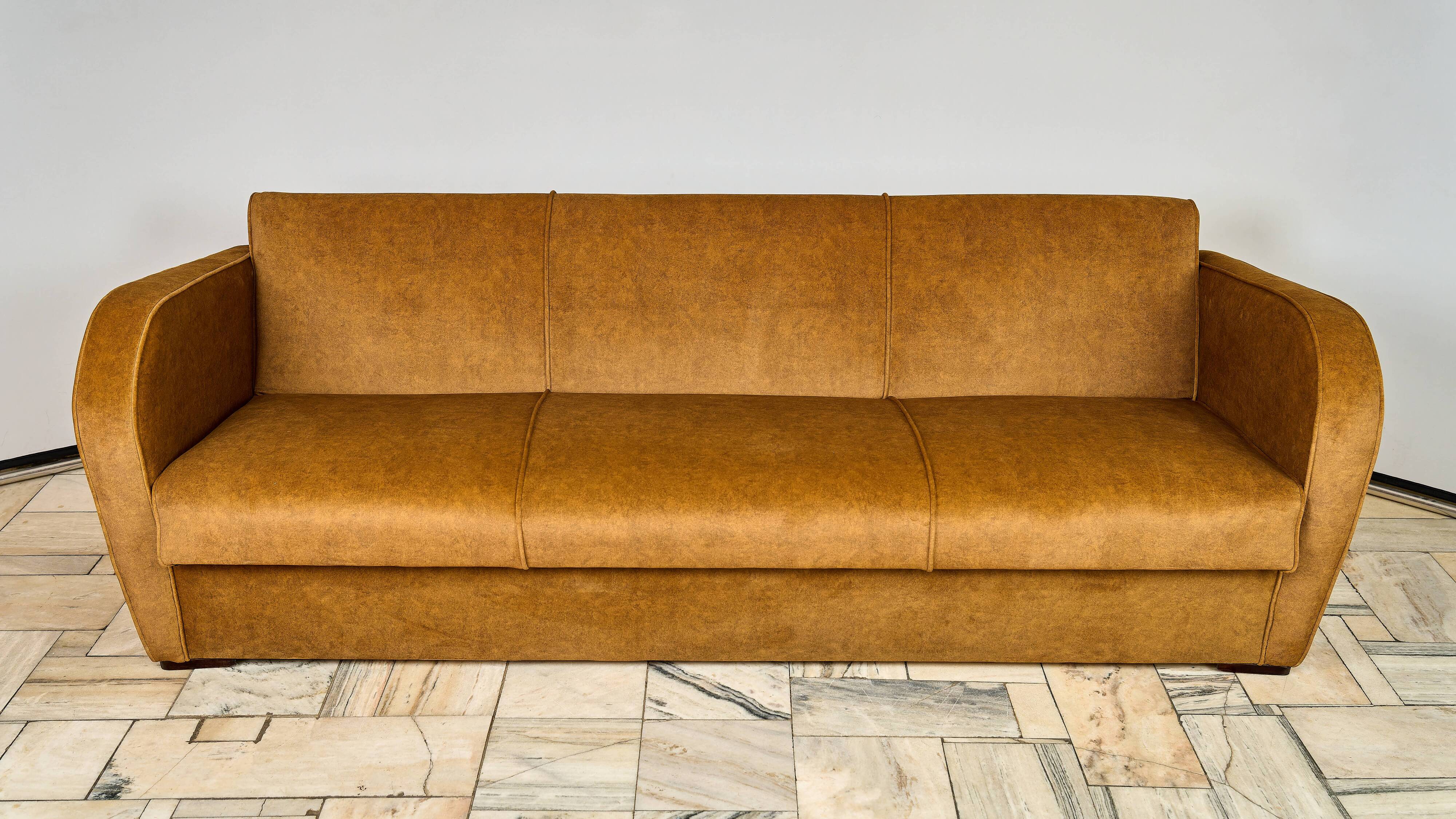 Catalogue art deco sofa H-363 designed by Jindrich Halabala for UP Zavody.