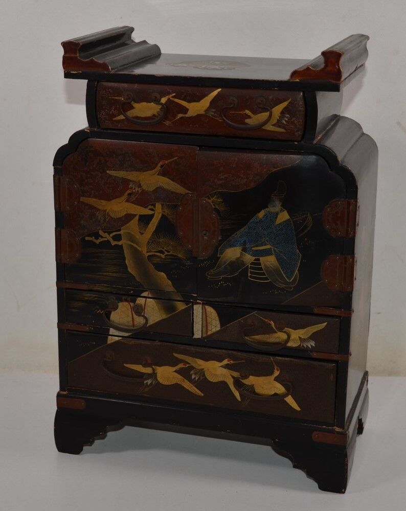 Box Japan early twentieth century
