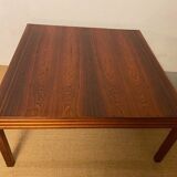 Square wooden coffee table - String Seffle
