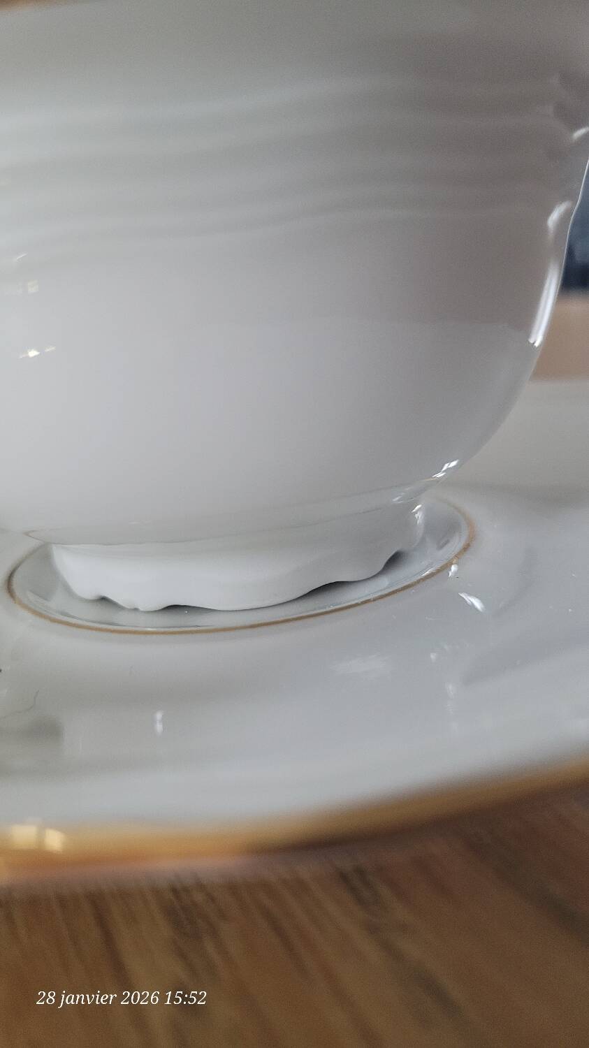 6 cups and saucers in Bavaria porcelain.