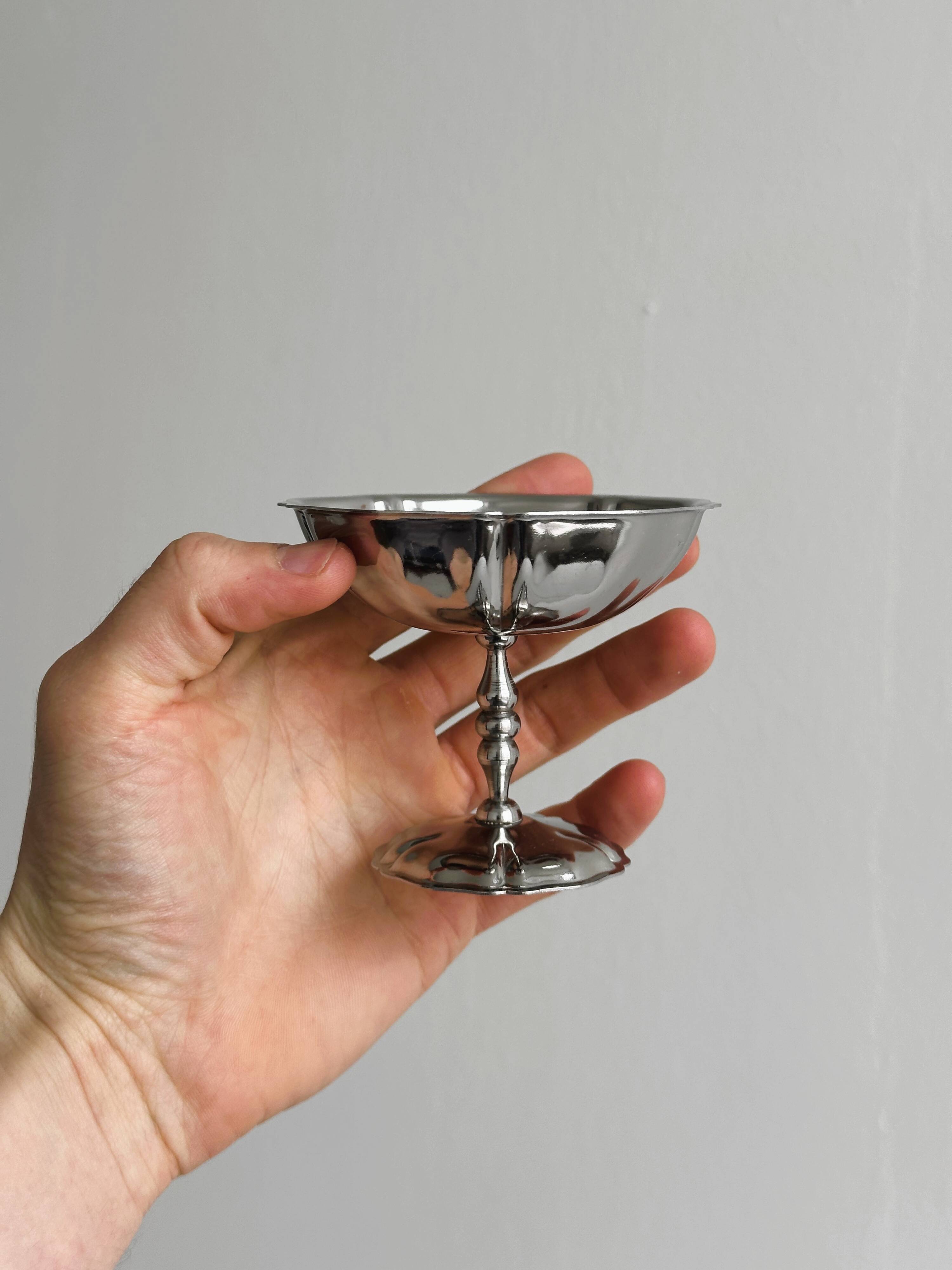 12 stainless steel footed bowls, Letang Remy style