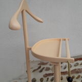 Valet de chambre on wheels