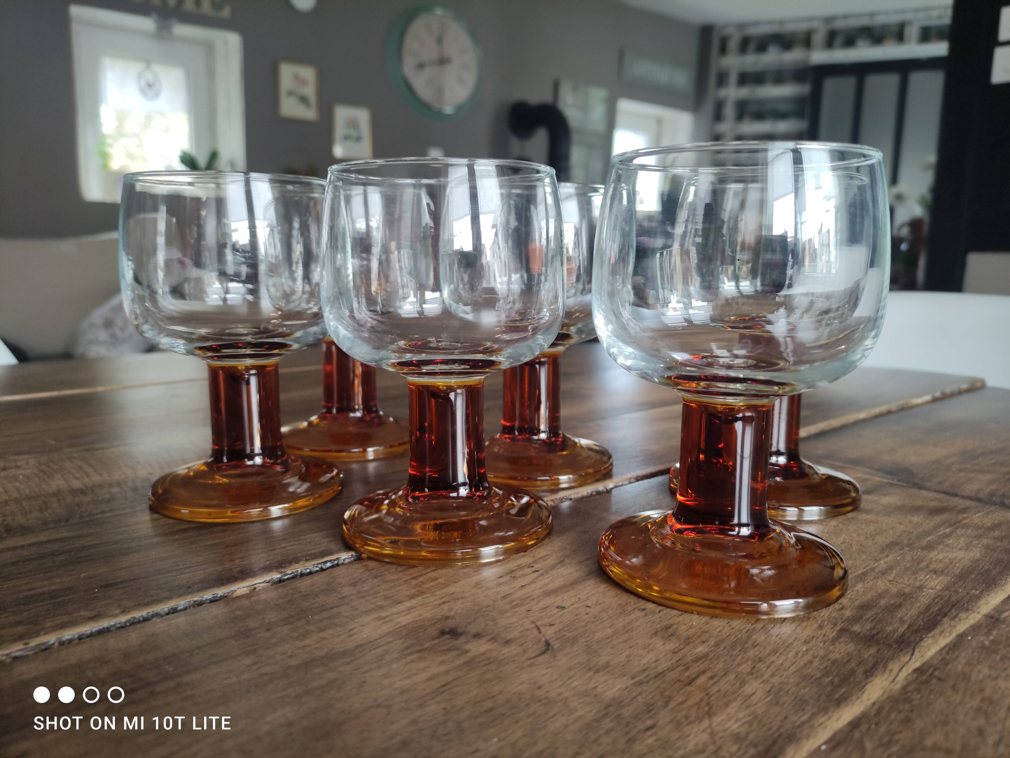 Lot de 6 verres ballon vintages pied épais ambré