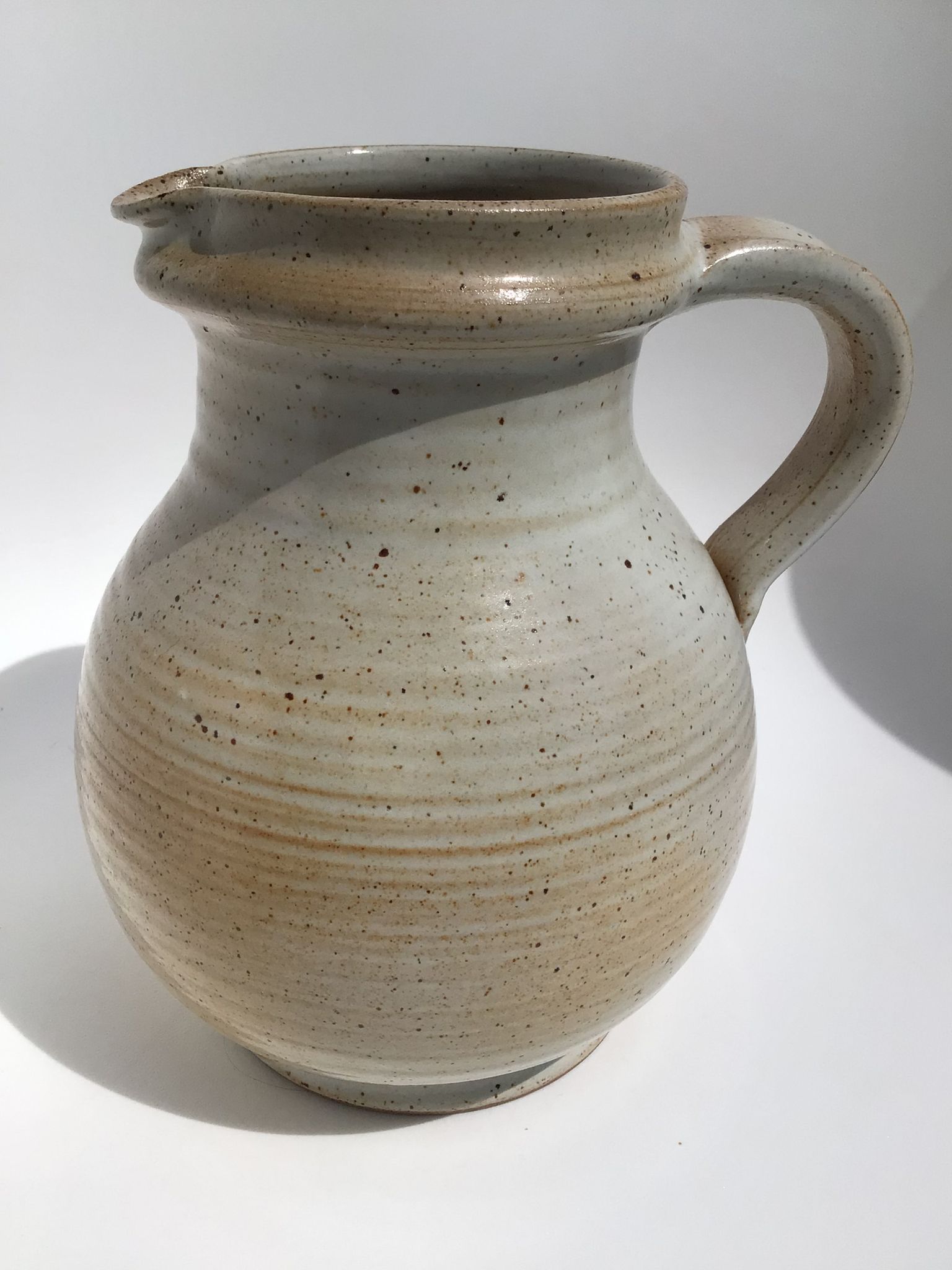 Pichet artisanal Grès du Marais 1,75l