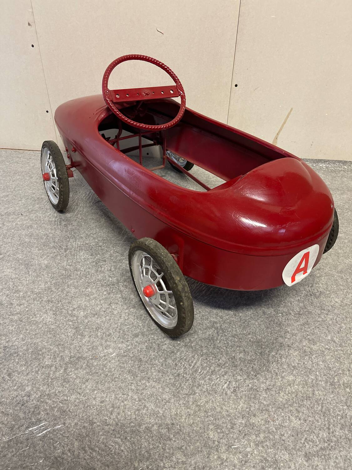 Old Morellet Guérineau Ferrari pedal car 1960's