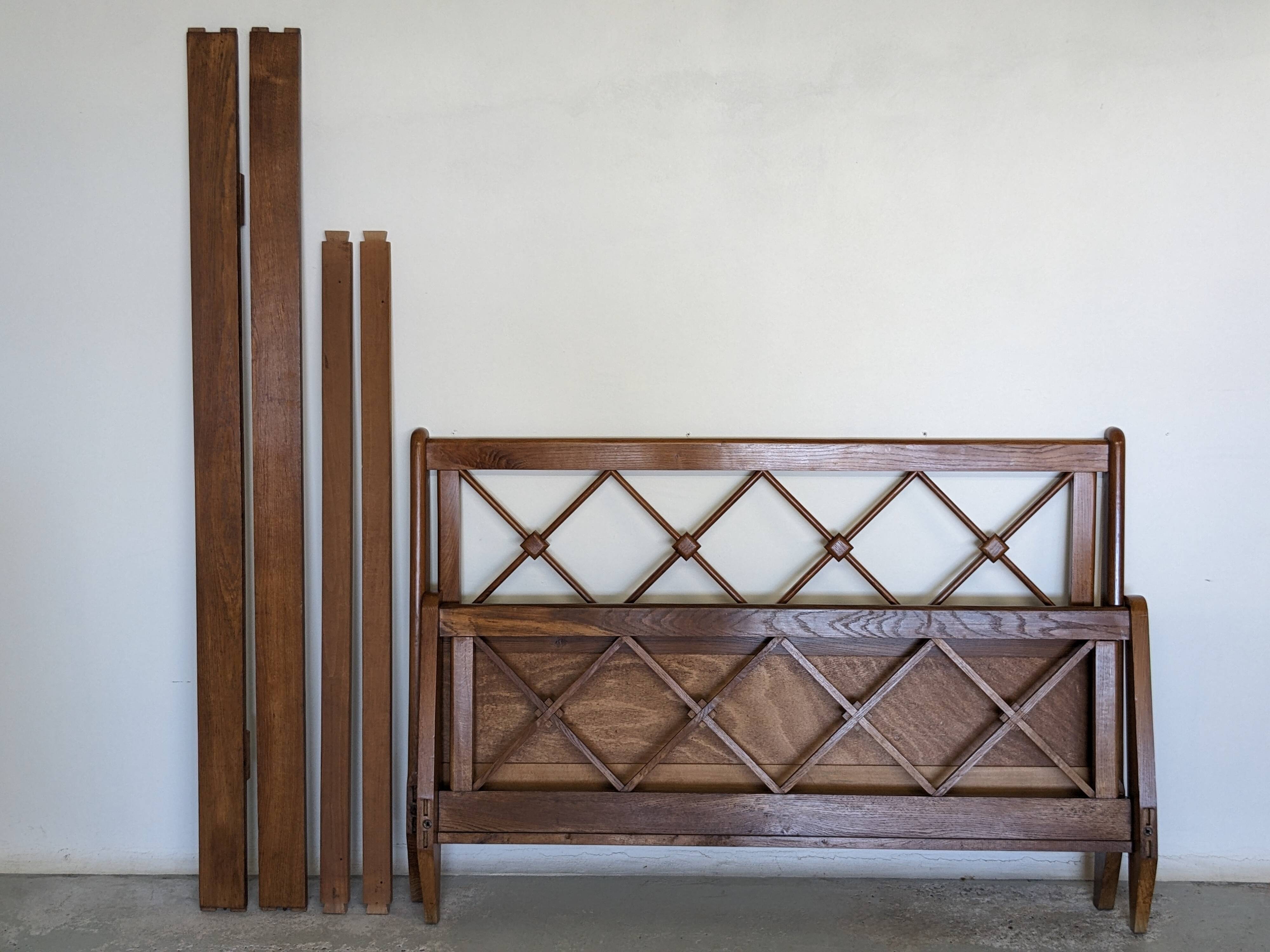 Double bed from Atelier Saint-Sabin in solid oak with lattices - 1950s