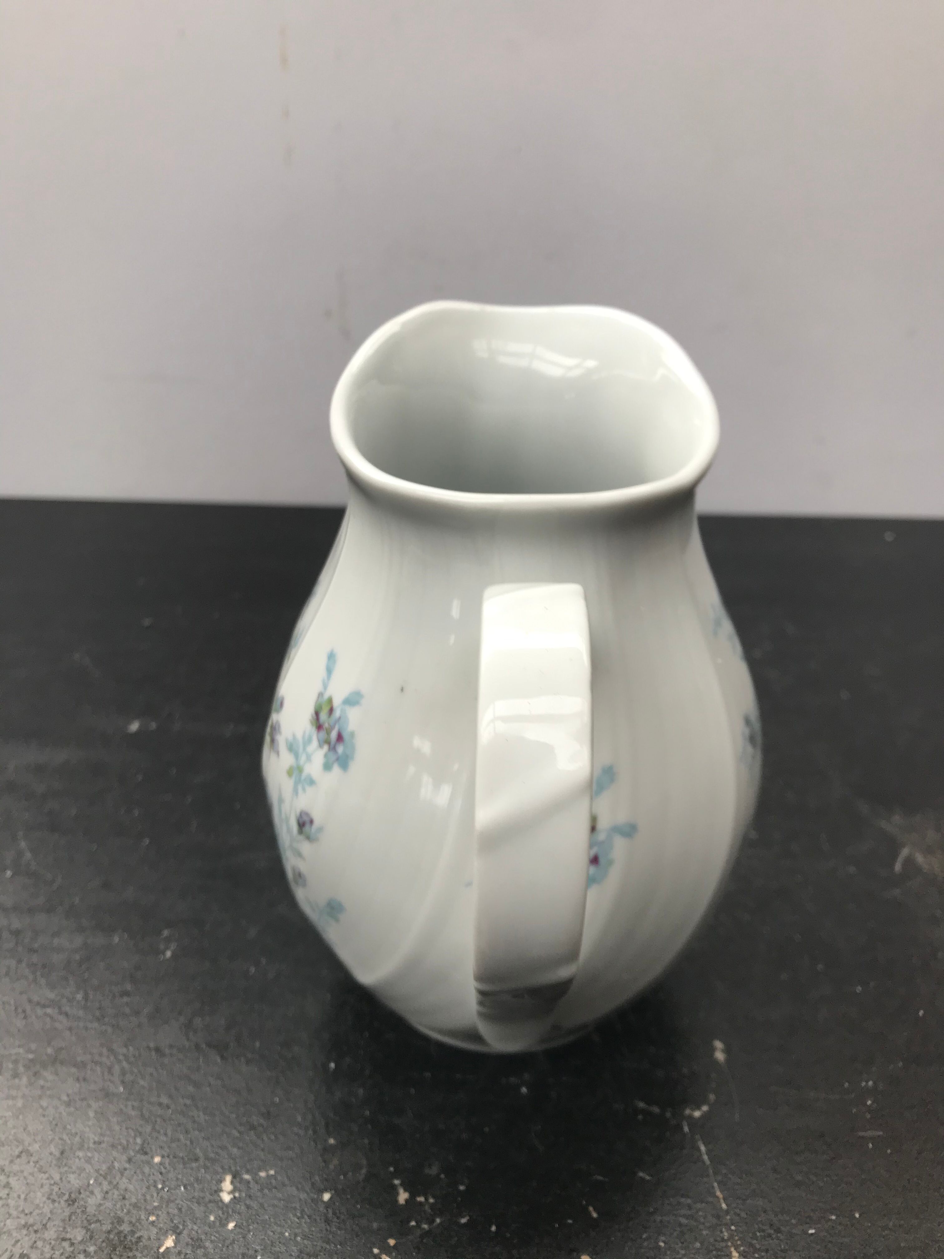 Former pitcher limoges model palm porcelain blanche decor vintage flowers