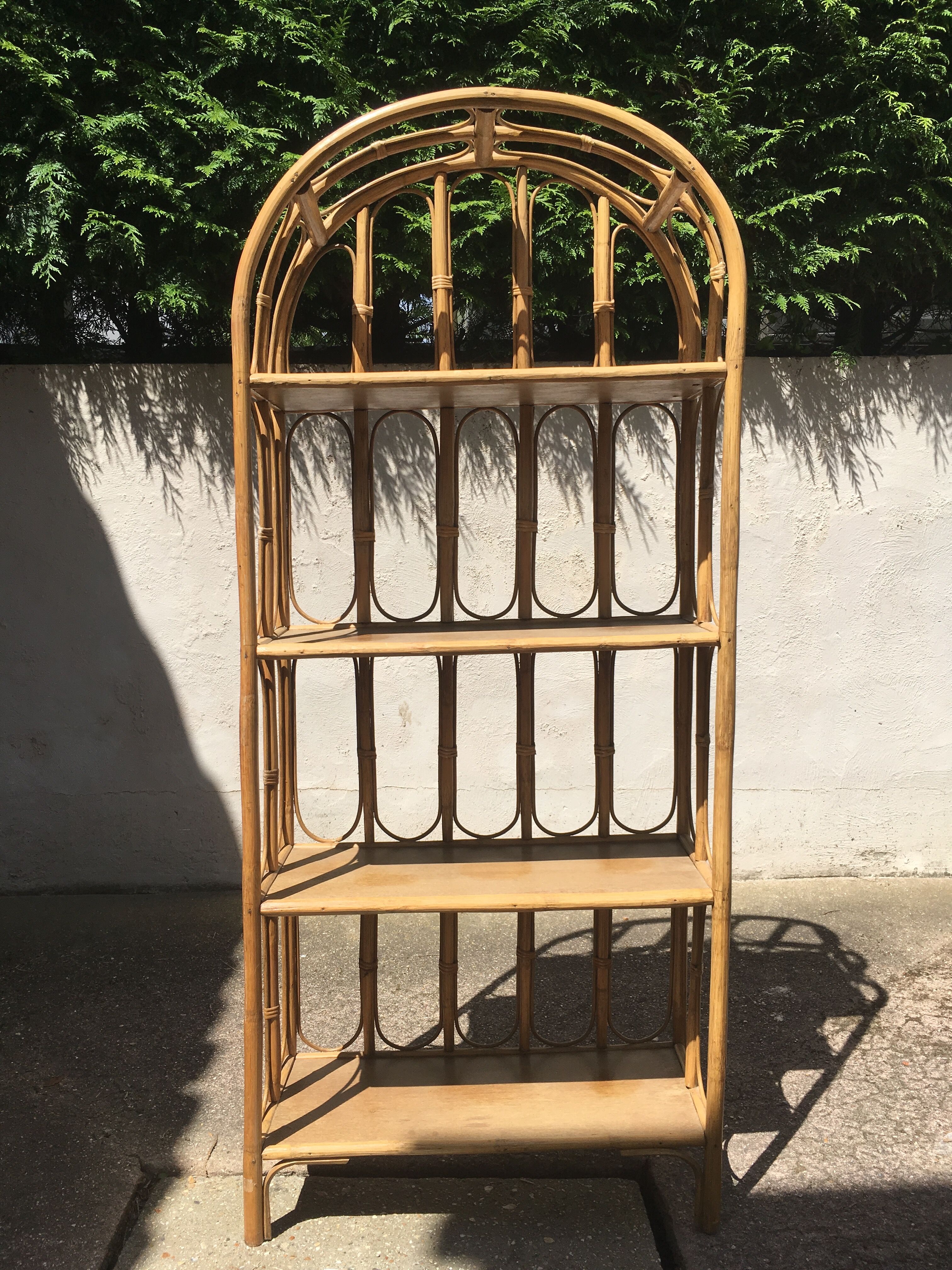 Bookcase wicker