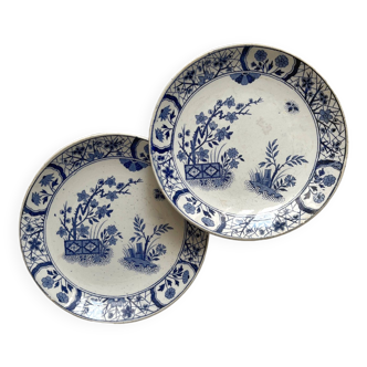 2 petites assiettes en terre de fer "Damas" Sarreguemines