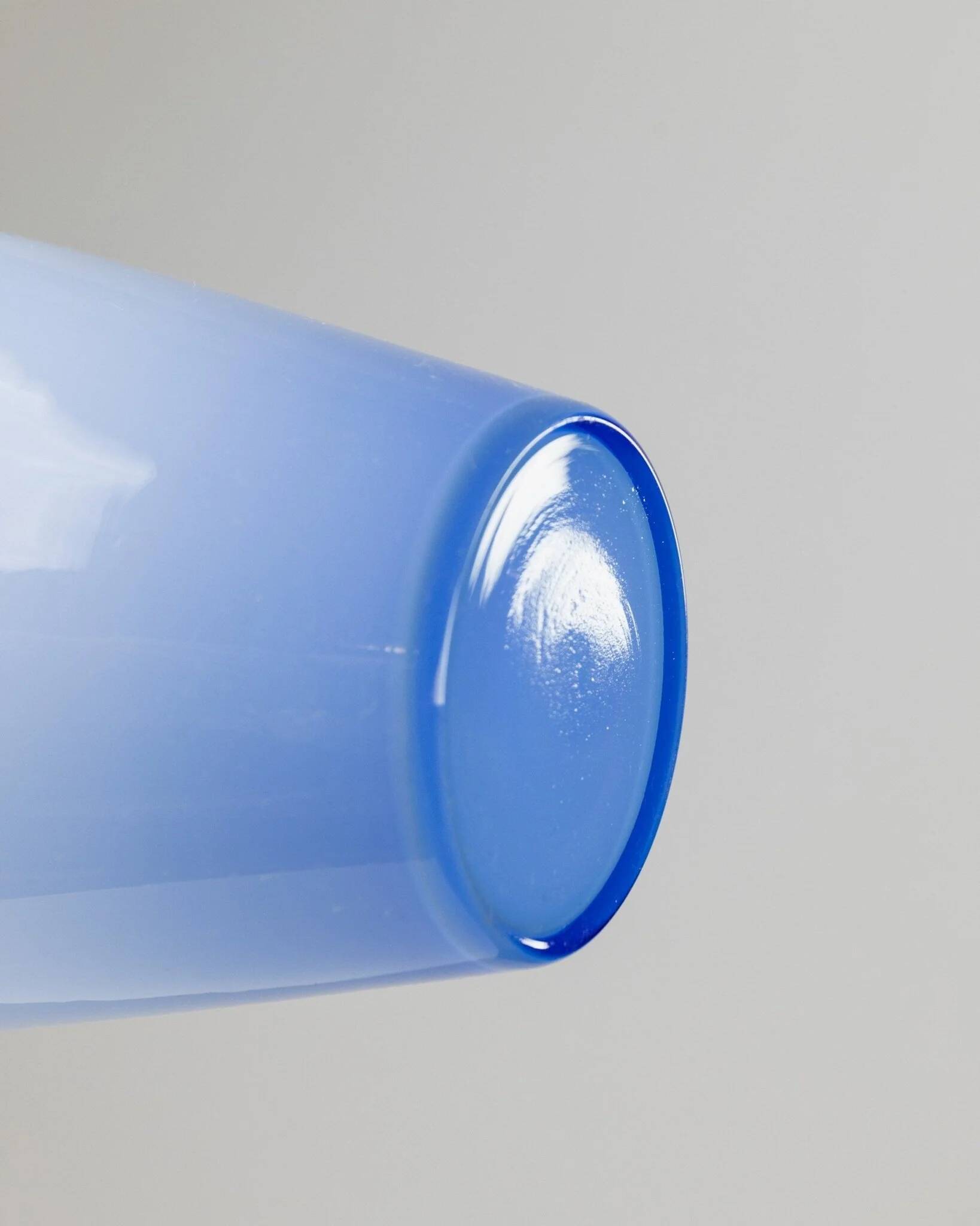 Vintage blue Murano glass vase - Italy 1970s - Flower vase, double glass, timeless shape - Elegant retro decoration, gift idea