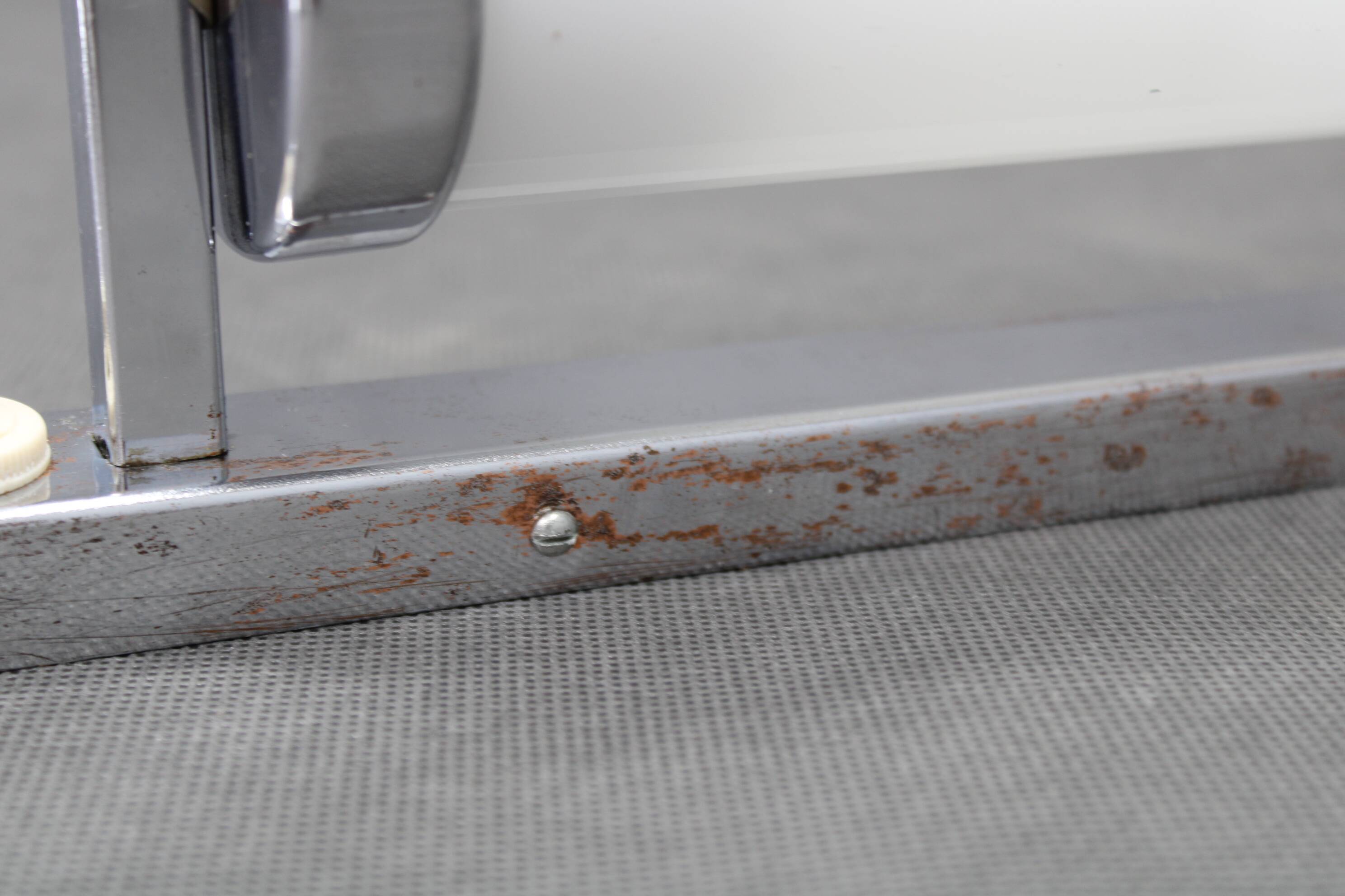 Czechoslovak Bauhaus Art Deco chrome tubular wall light, 1930s