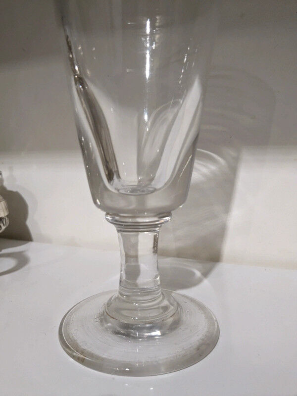 Verre a absinthe ancien