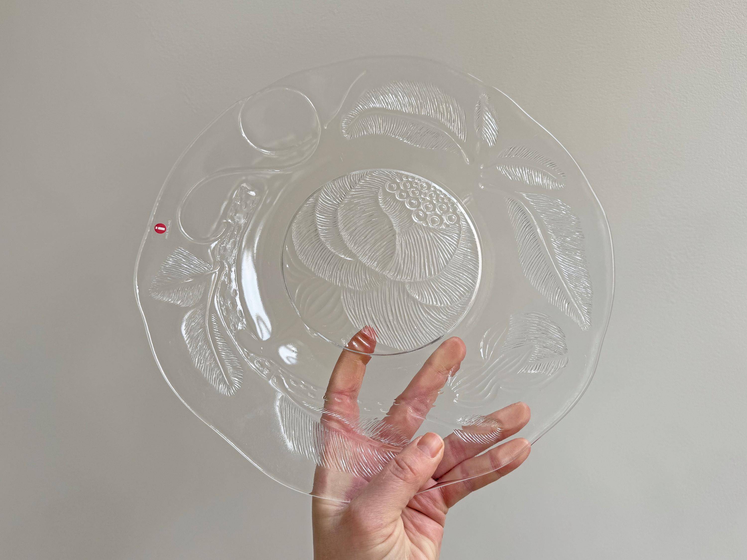 Vintage large Oiva Toikka for Iittala Pioni dish
