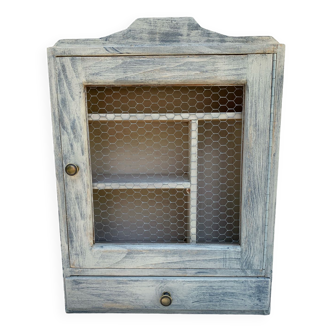 Medicine cabinet
