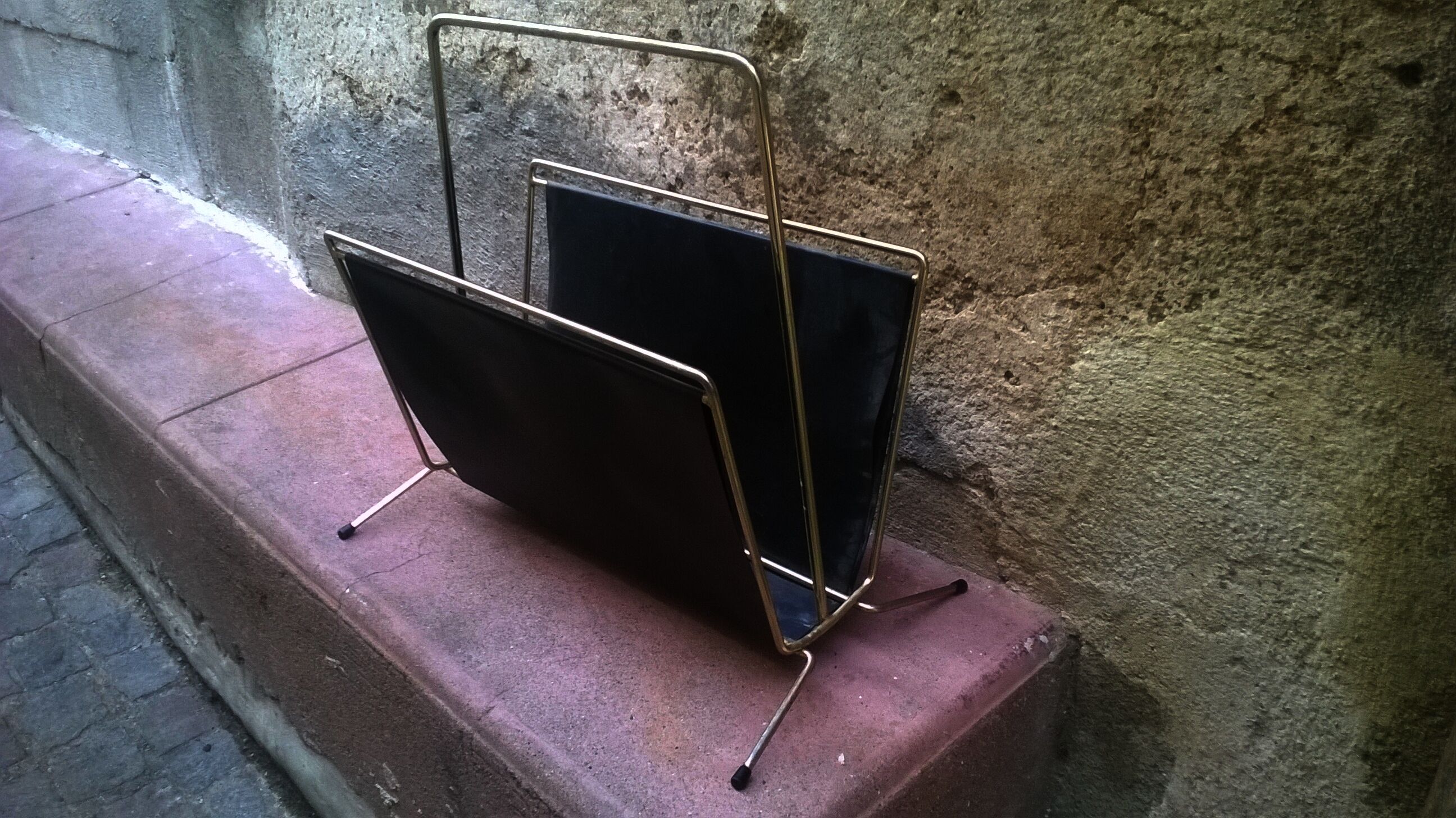 Vintage magazine holder