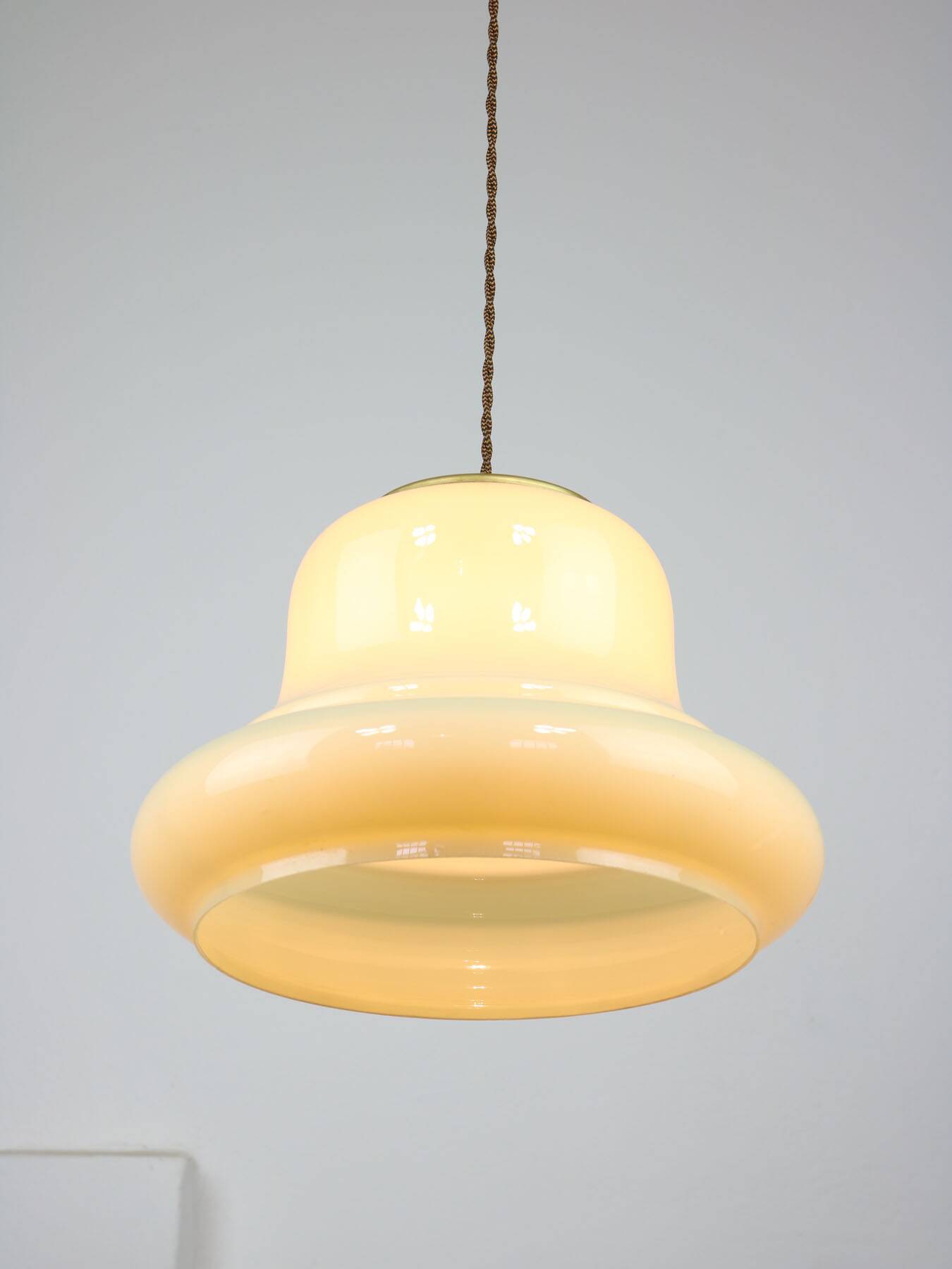 Mid-century italian yellow brass and glass pendant lamp