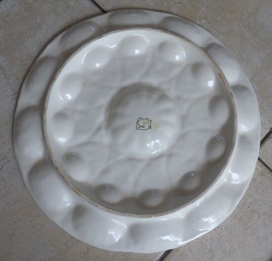 SARREGUEMINE brand polychrome earthenware oyster service