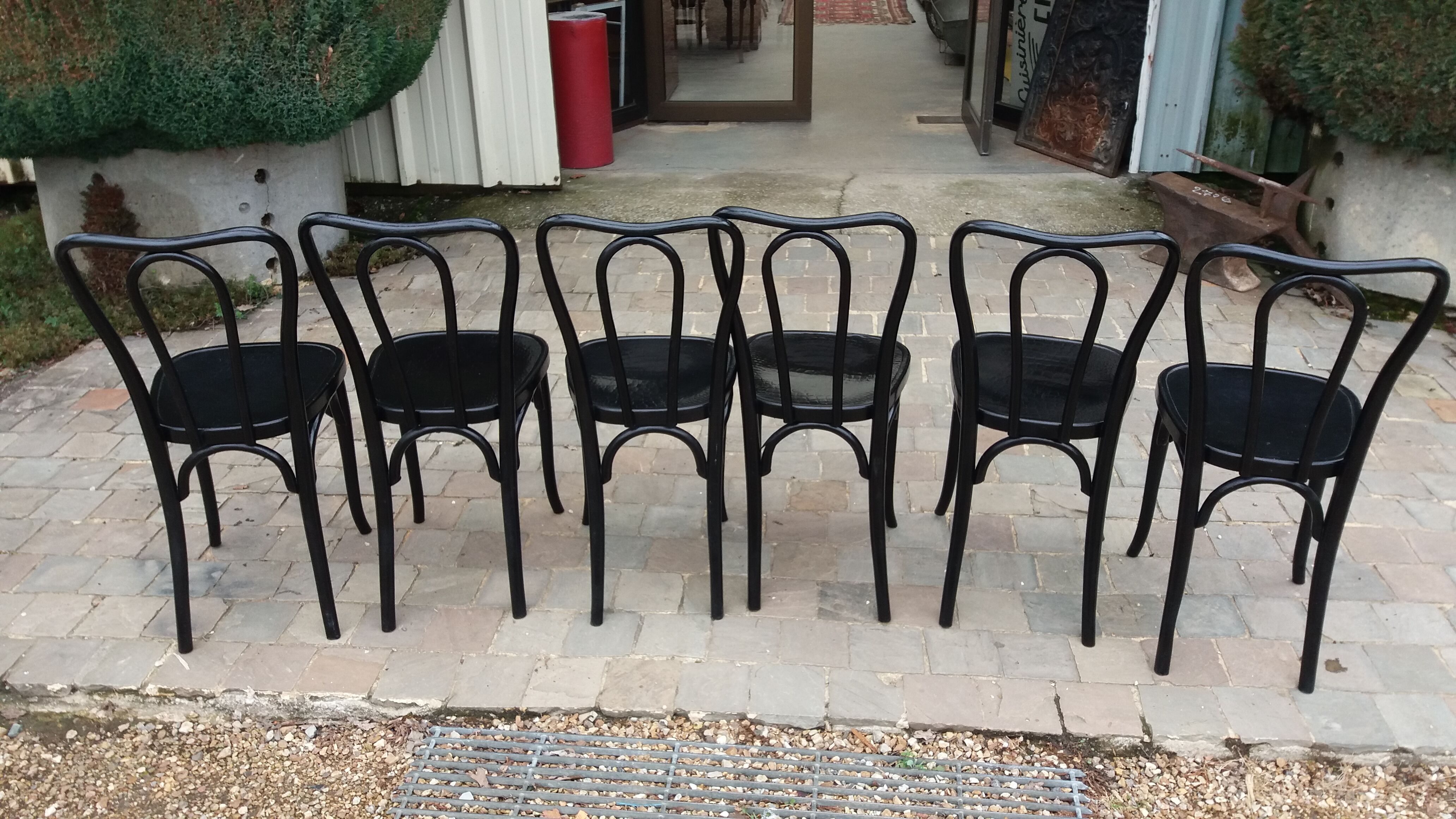 Set of 6 bistro chairs