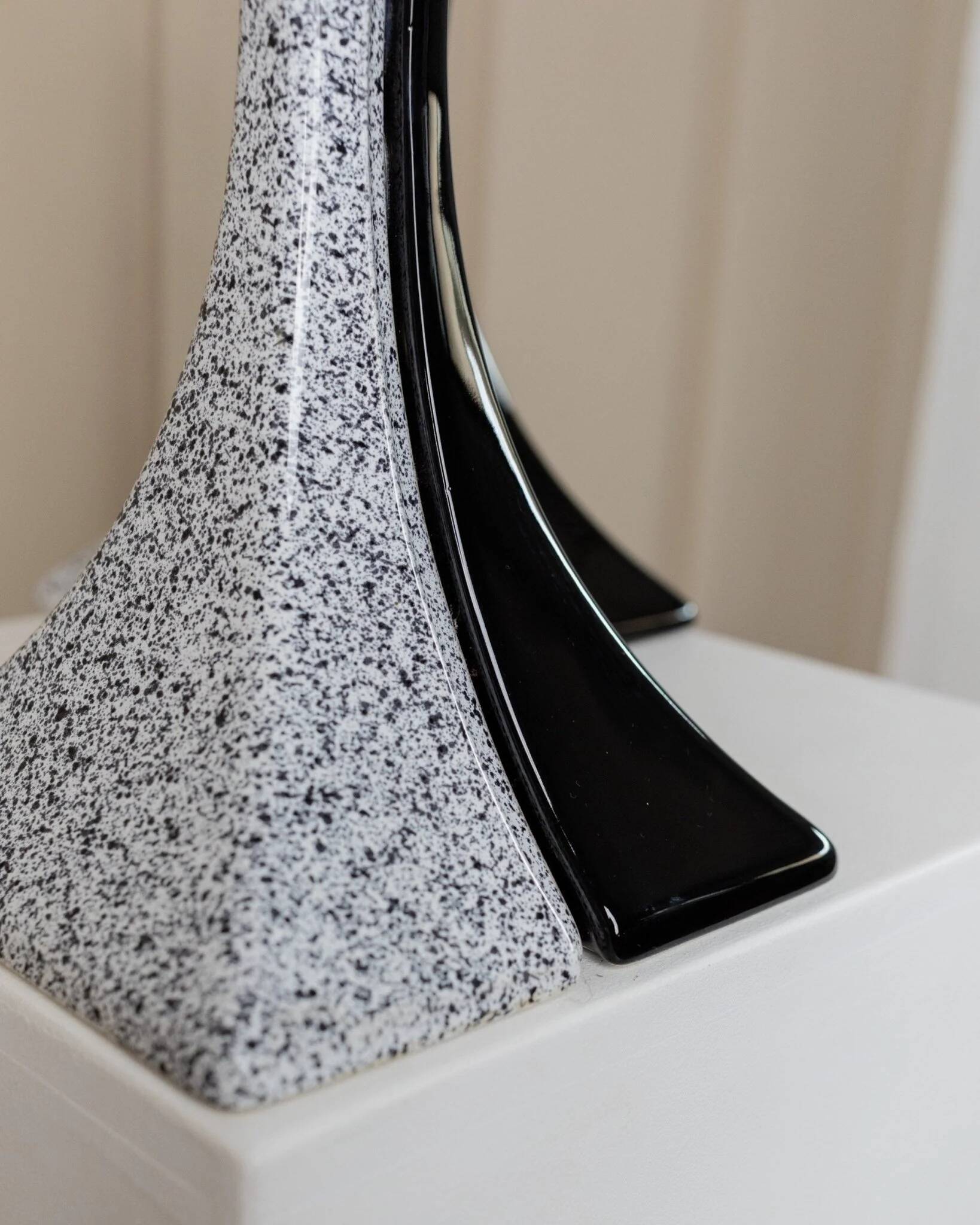 Pair of Handmade Ceramic Lamps in Black and White, 1980s Memphis-Style Italian Retro Bedside Lights