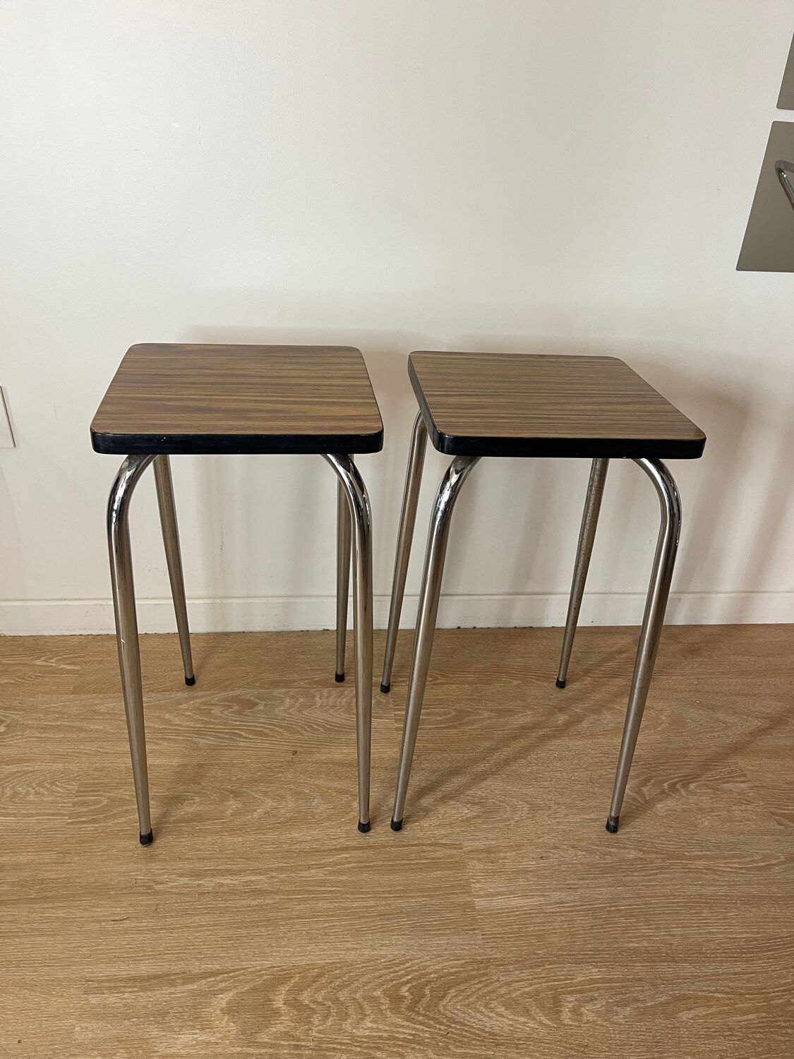 Pair of vintage high stools in formica and chrome metal