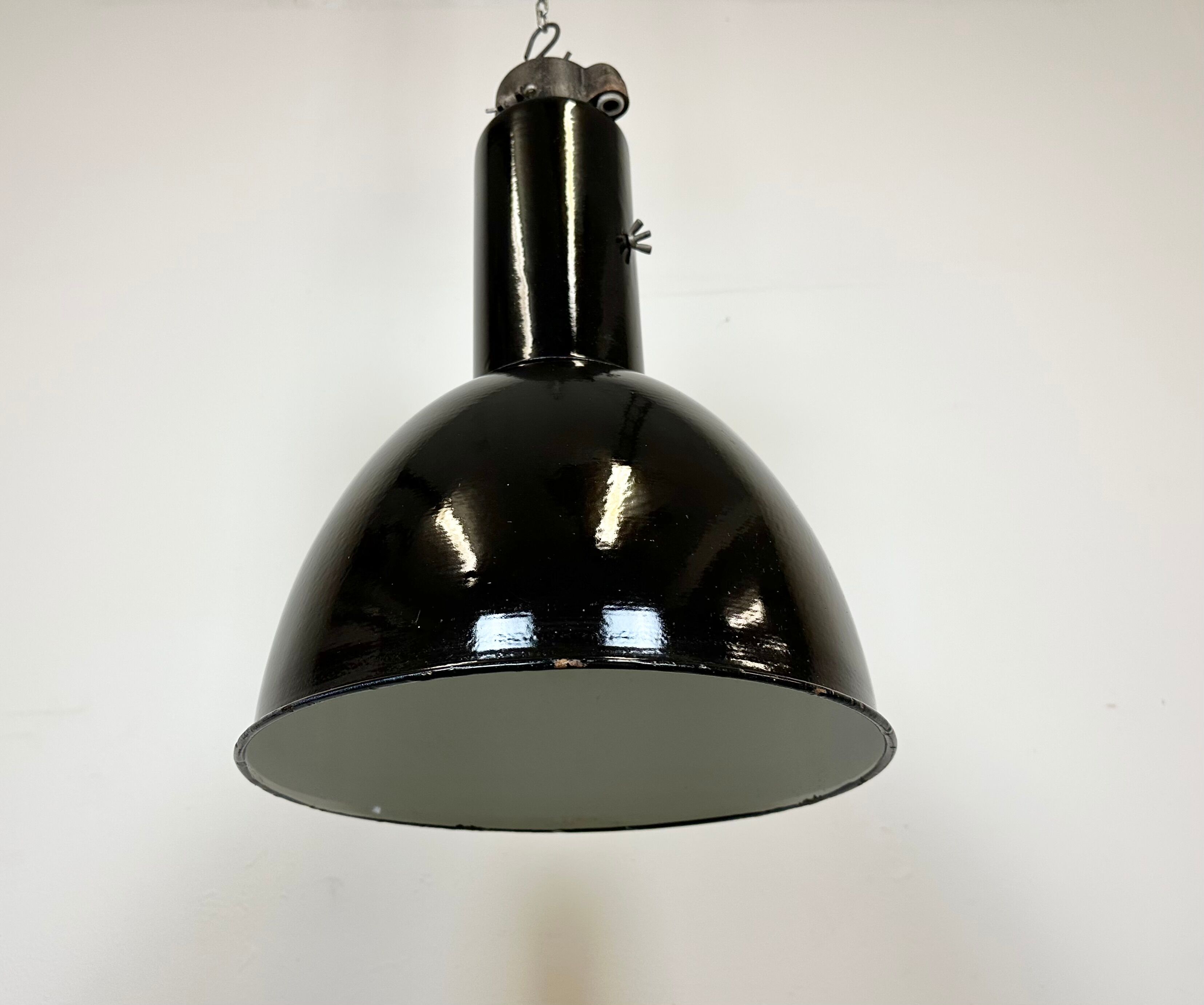 Set of 4 industrial bauhaus black enamel pendant lamps, 1960s