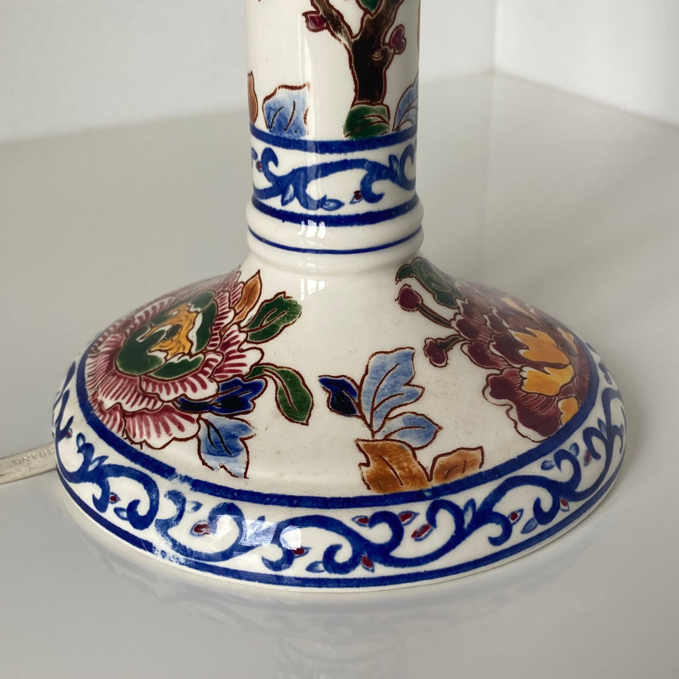 Pairs of lamps in fine Gien earthenware decorated by hand