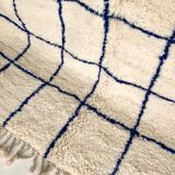 Moroccan Berber carpet Beni Ouarain with largeelle blue checkered 3.08x2m