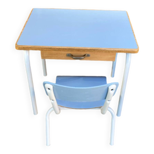 Bureau maternelle et - chaise