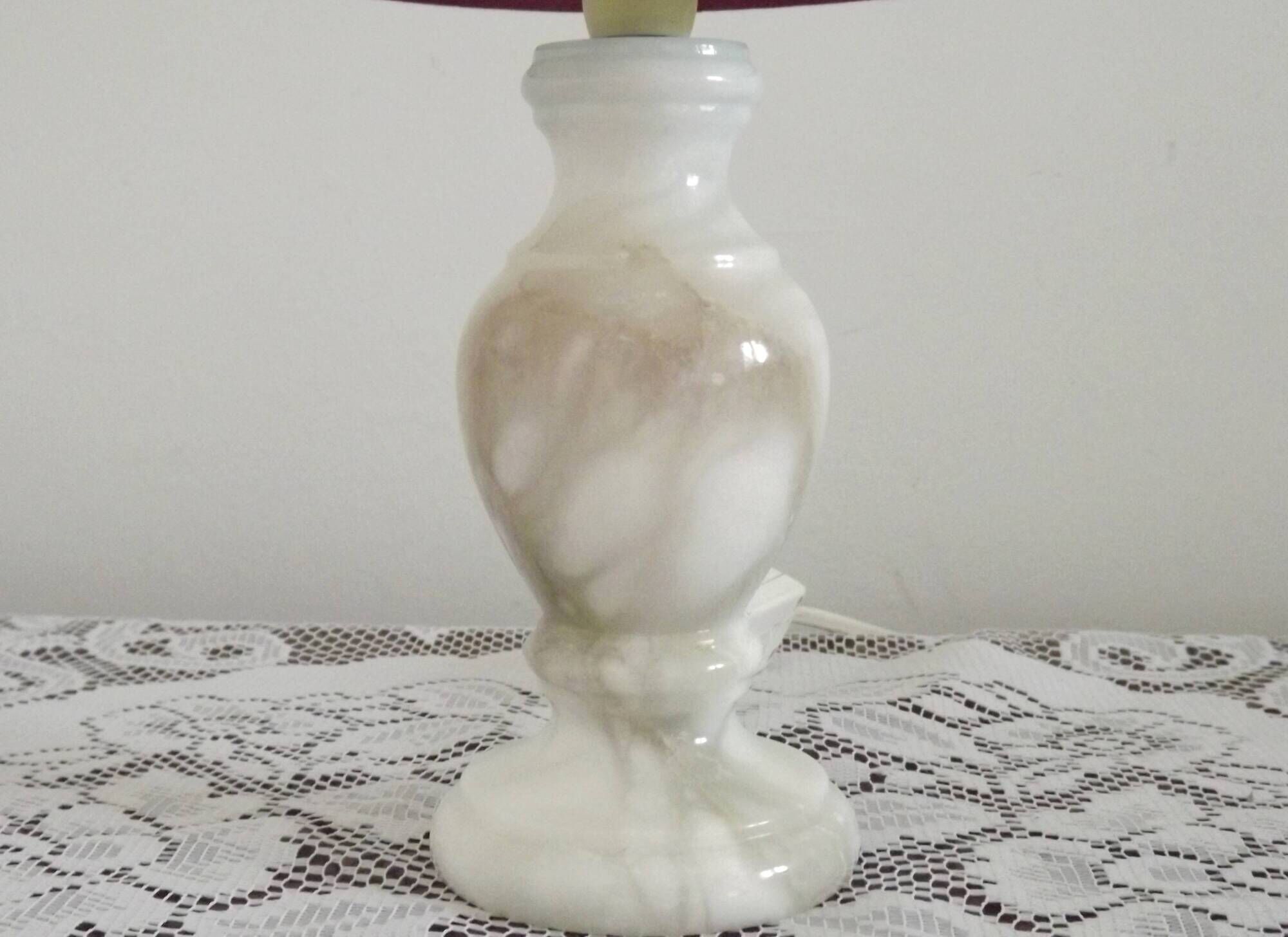 French Vintage Small Marble Table Lamp – Cream with Beige & Blue Veins 5237