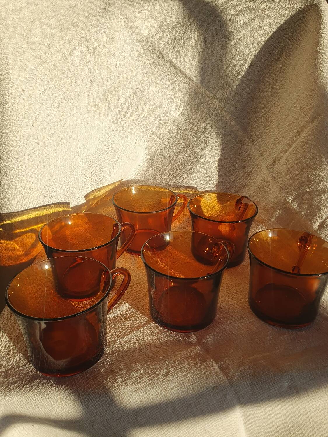 6 tasses vintage en verre ambré Duralex, Espagne