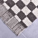 9x11 Brown & White Checkered Moroccan Rug, 269x349Cm