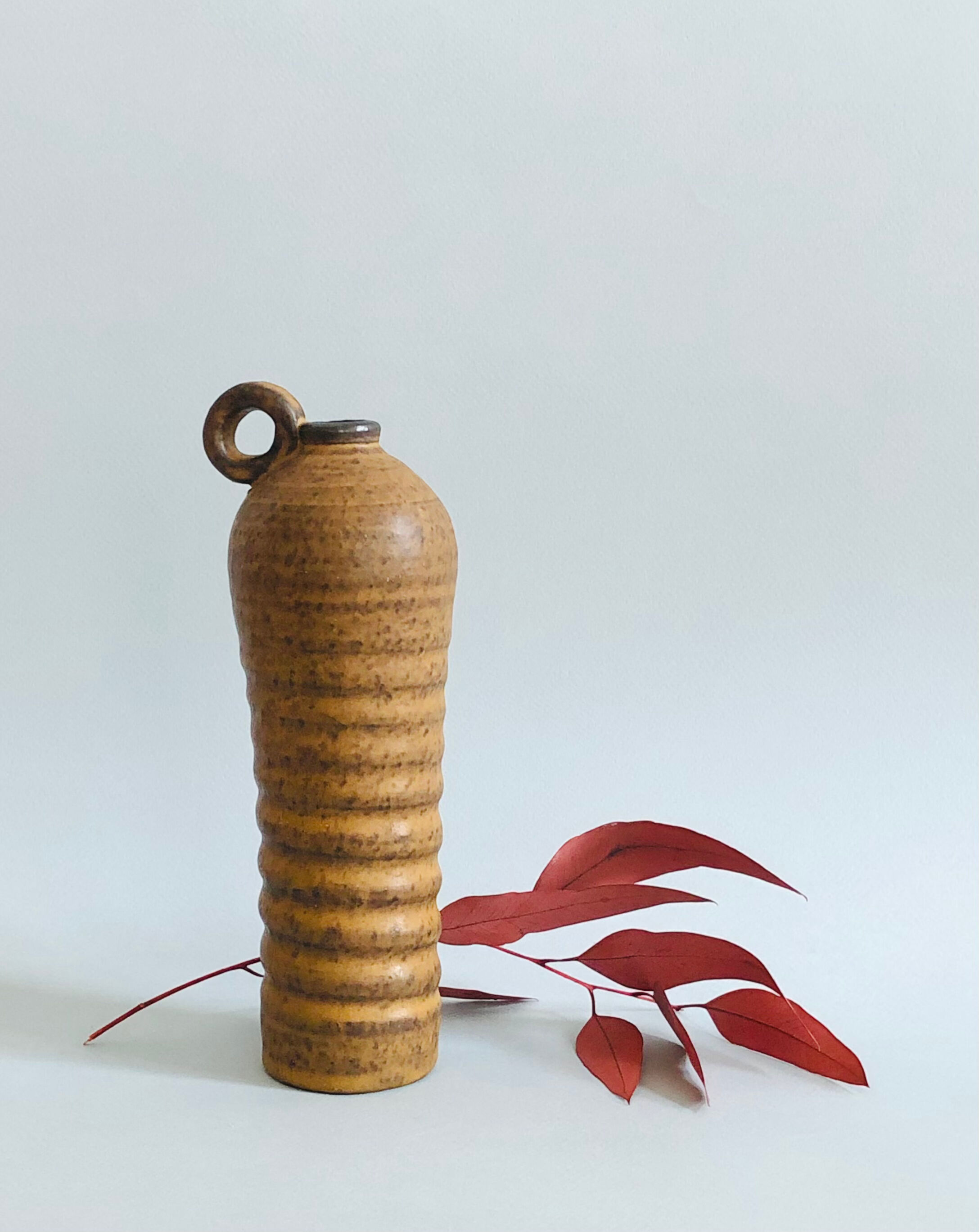 Vase soliflore en céramique brune H27 cm