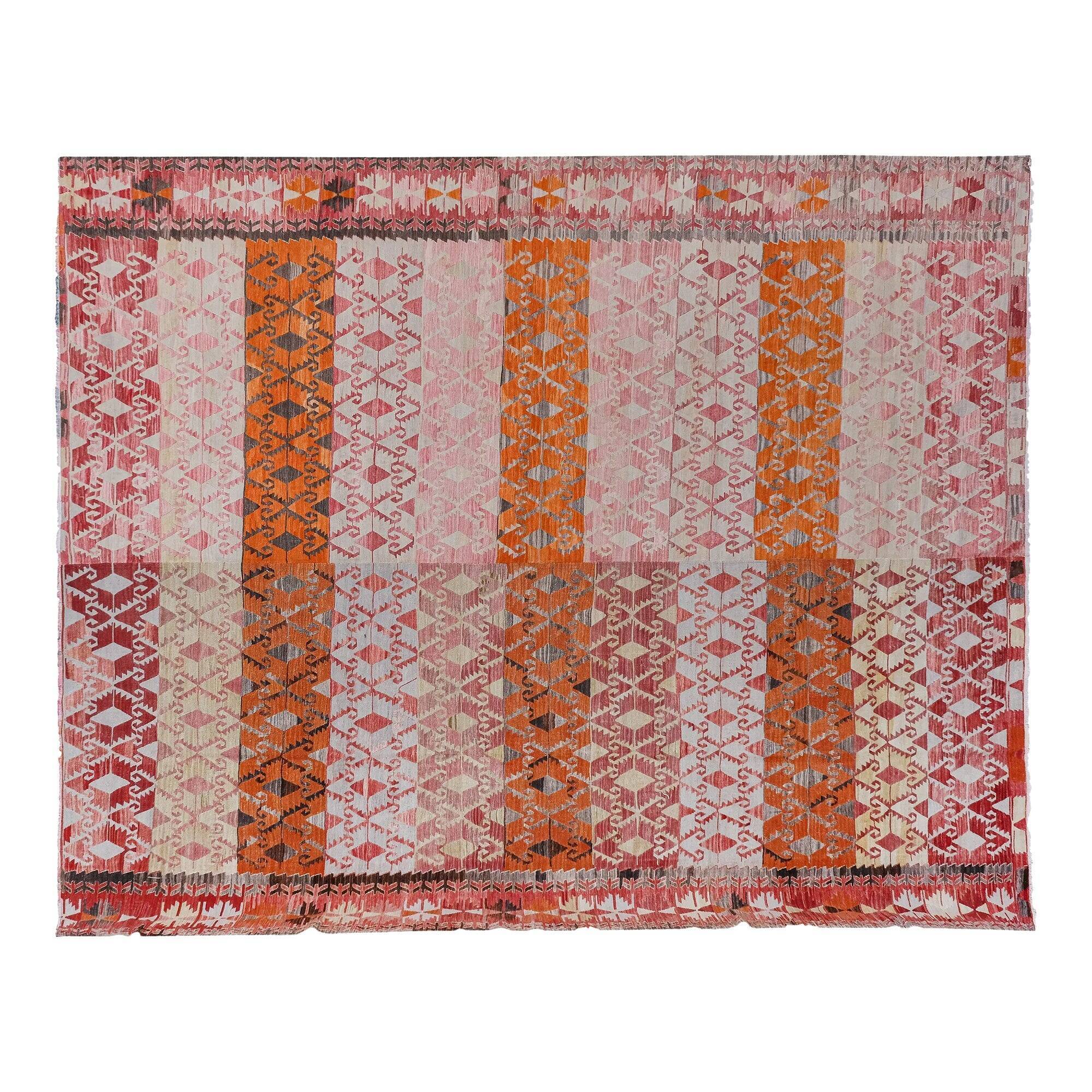 Vintage Turkish kilim, handwoven, 309x371 cm.