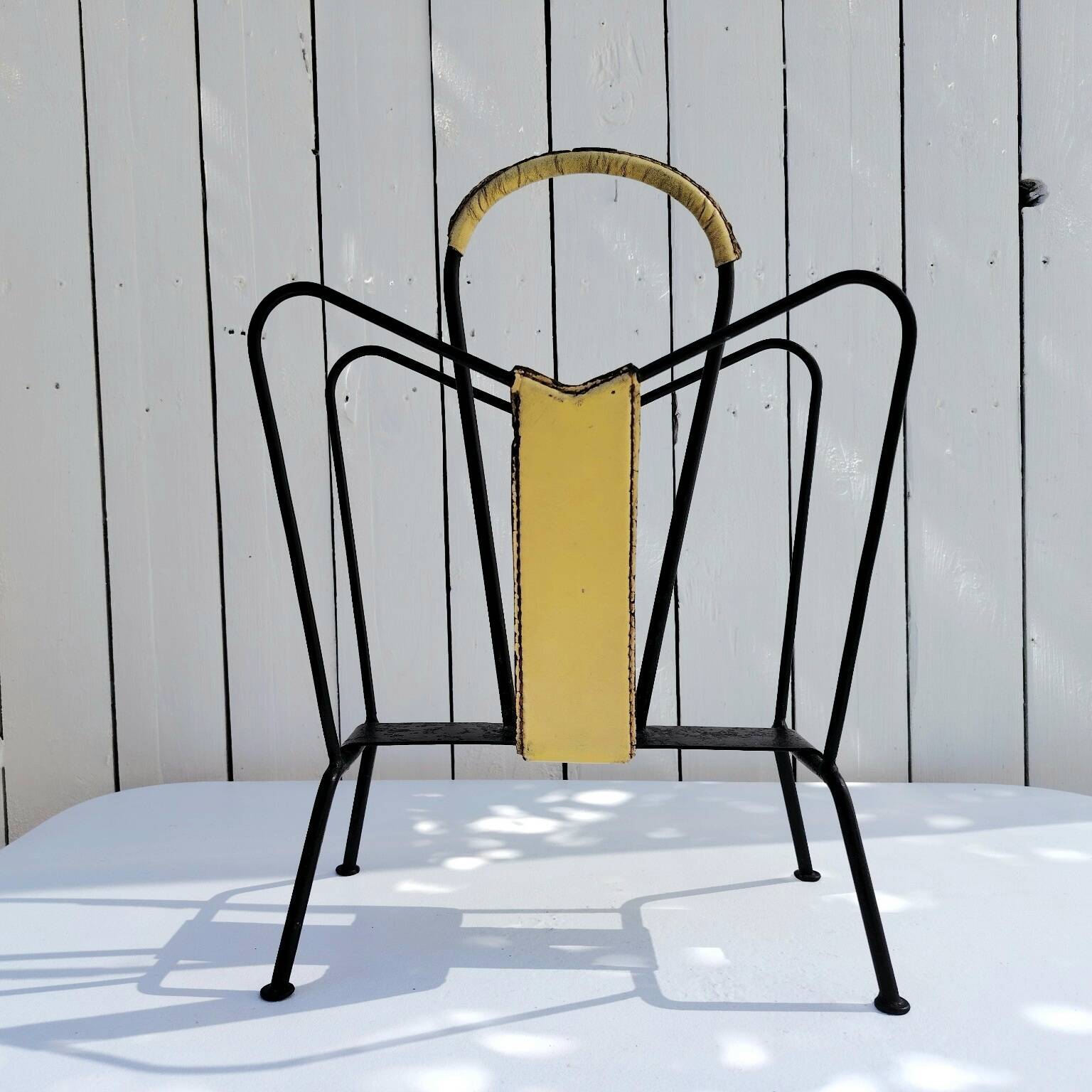 Porte revues métal et cuir, Jacques Adnet, vintage