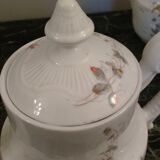 Set taste delicate antique porcelain