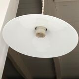 Opaline suspension with porcelain socket