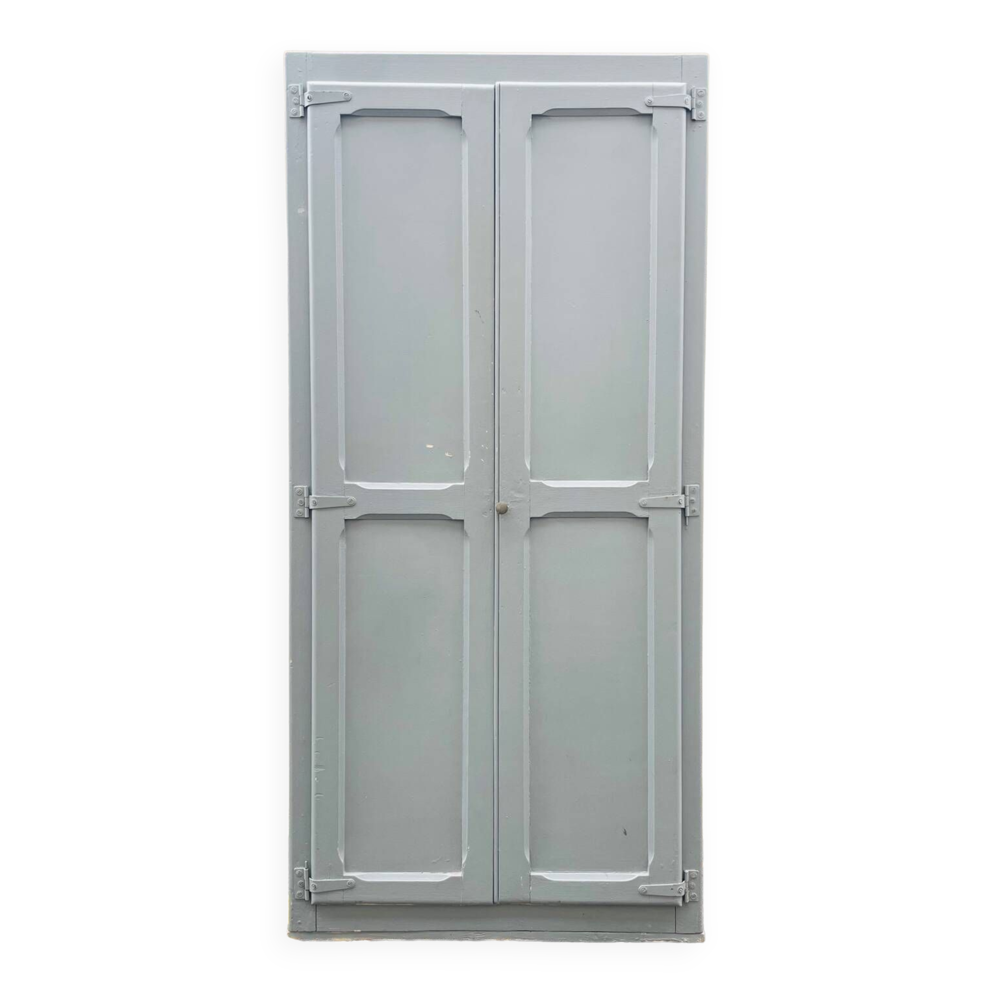 Gray Parisian wardrobe